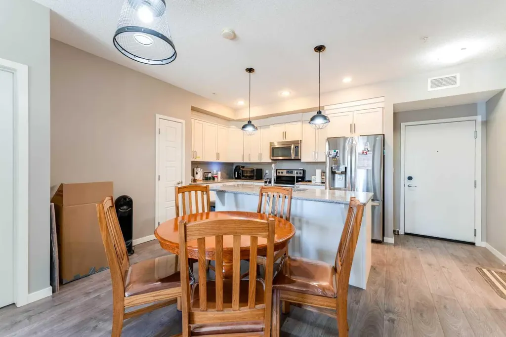 6703 New Brighton Avenue SE Calgary AB T2Z 5C8