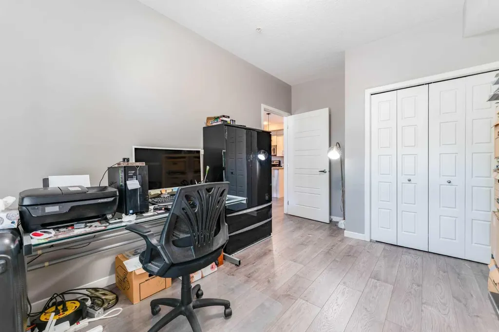 6703 New Brighton Avenue SE Calgary AB T2Z 5C8