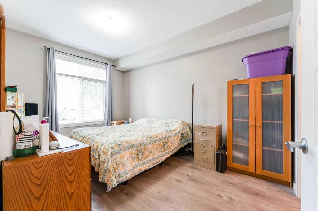 6703 New Brighton Avenue SE Calgary AB T2Z 5C8