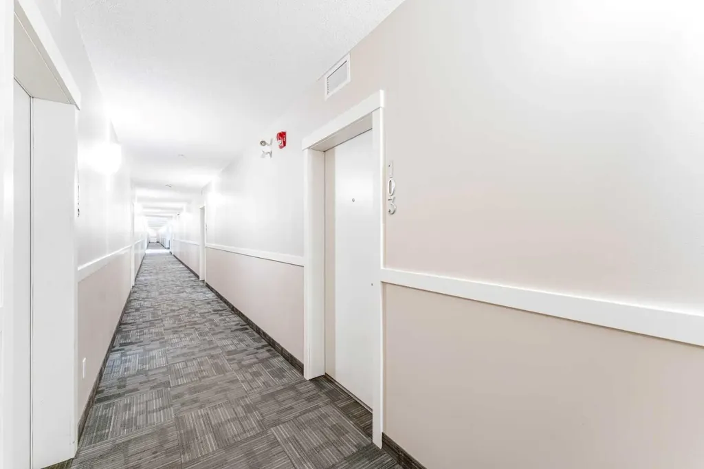 6703 New Brighton Avenue SE Calgary AB T2Z 5C8