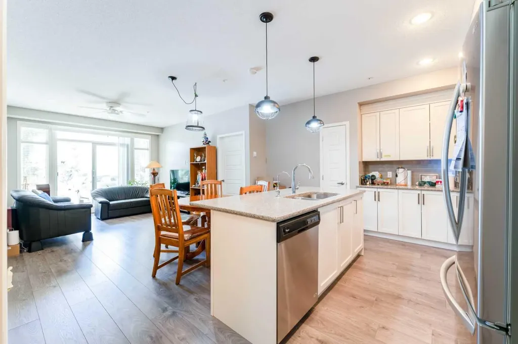 6703 New Brighton Avenue SE Calgary AB T2Z 5C8