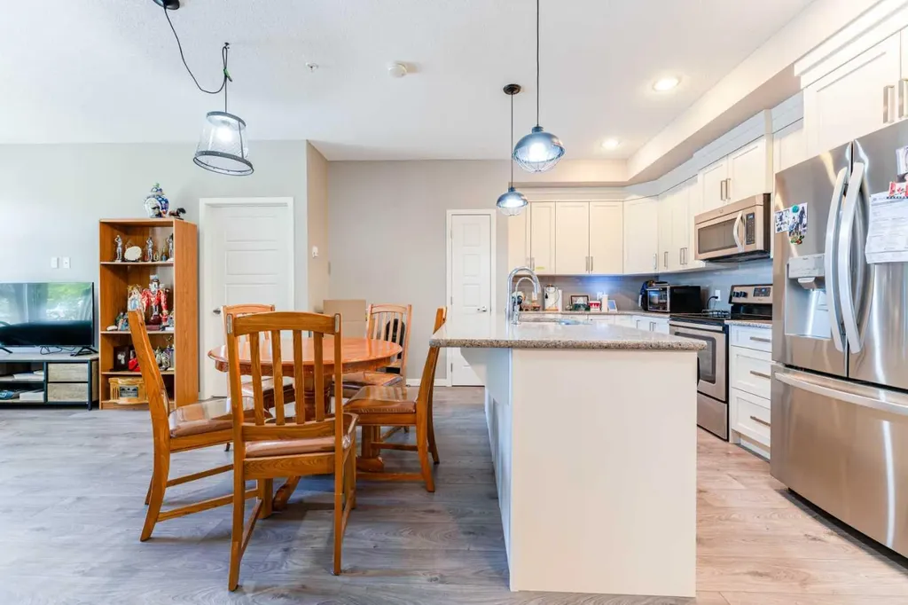 6703 New Brighton Avenue SE Calgary AB T2Z 5C8