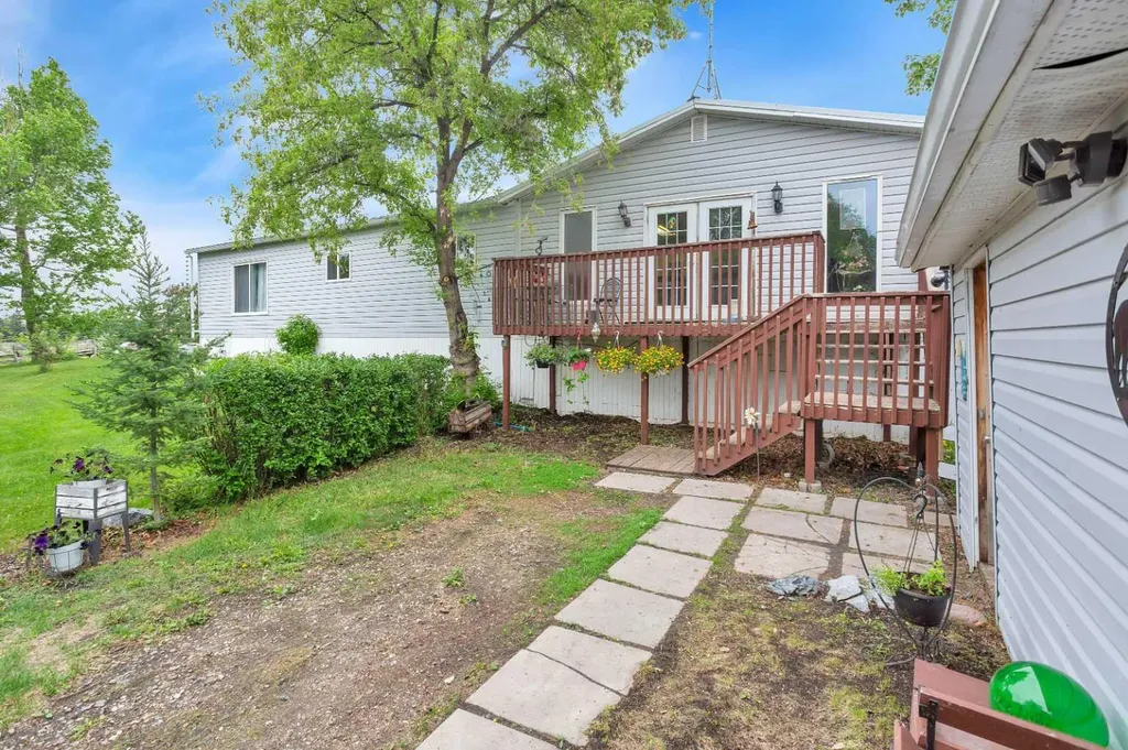 35005 Range Road 15 Rural Red Deer County AB T4G 0J4