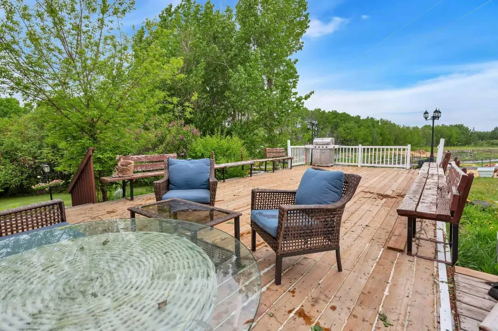 35005 Range Road 15 Rural Red Deer County AB T4G 0J4