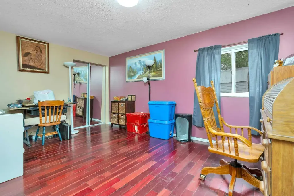 35005 Range Road 15 Rural Red Deer County AB T4G 0J4
