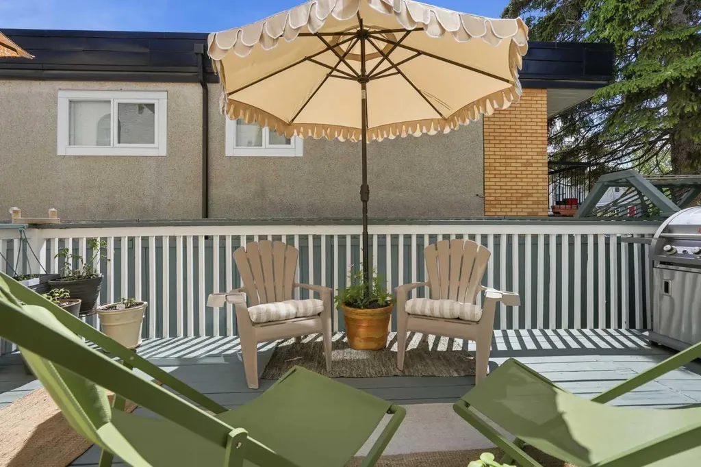 3031 23 Avenue SW Calgary AB T3E 0J3