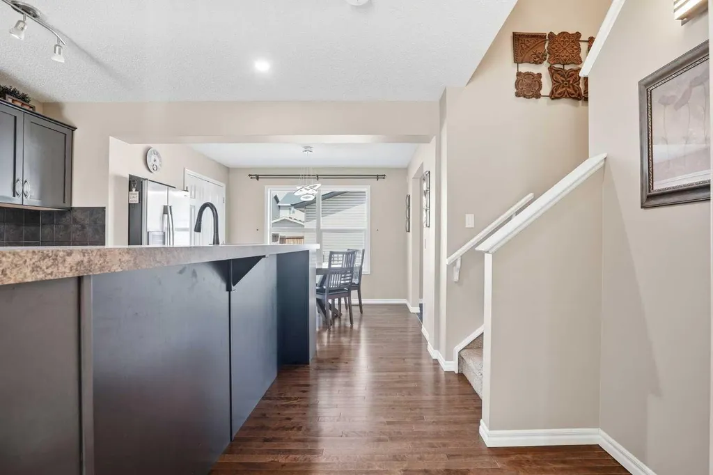 267 Skyview Springs Gardens NE Calgary AB T3N 0B6