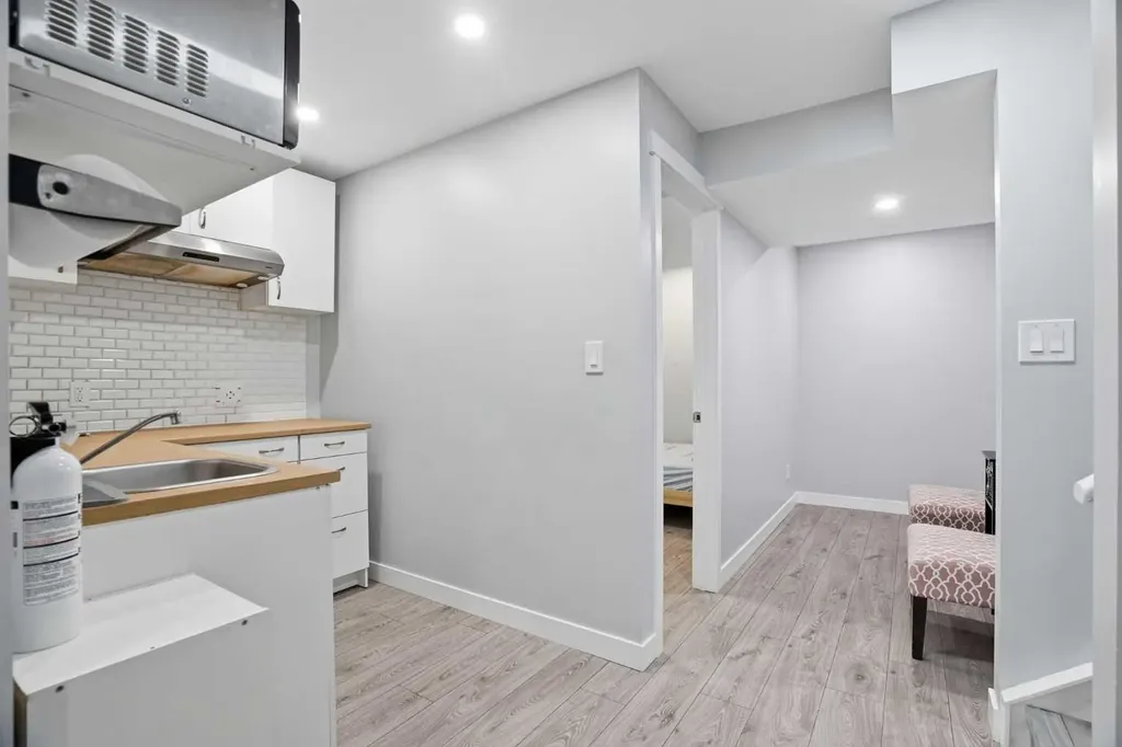 267 Skyview Springs Gardens NE Calgary AB T3N 0B6