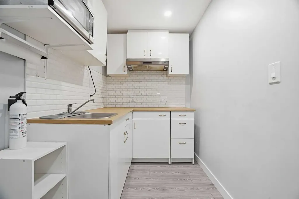 267 Skyview Springs Gardens NE Calgary AB T3N 0B6