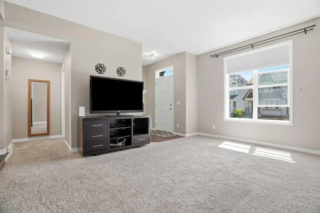 267 Skyview Springs Gardens NE Calgary AB T3N 0B6