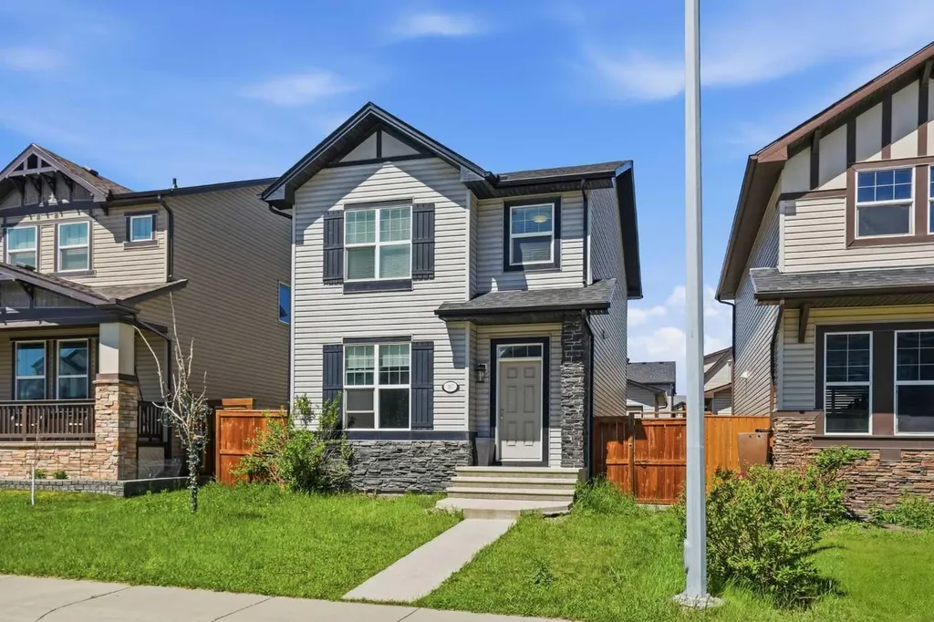 267 Skyview Springs Gardens NE Calgary AB T3N 0B6