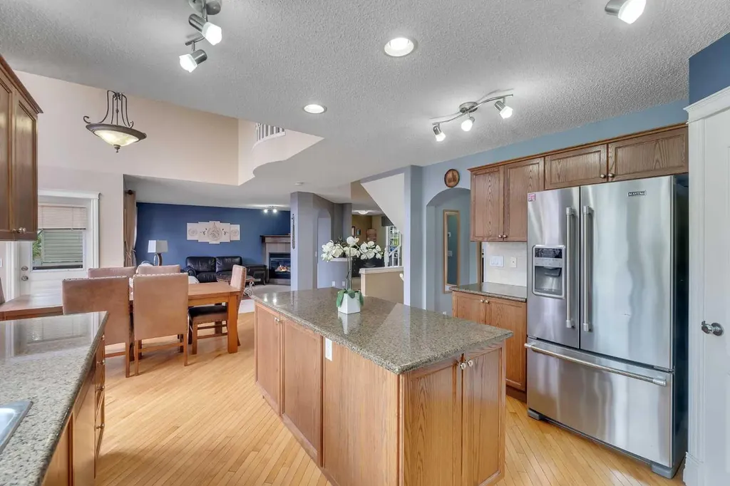169 West Creek Boulevard Chestermere AB T1X 1P5