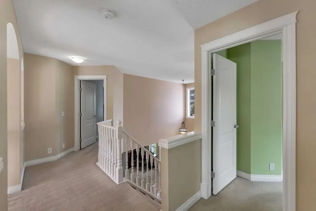 169 West Creek Boulevard Chestermere AB T1X 1P5