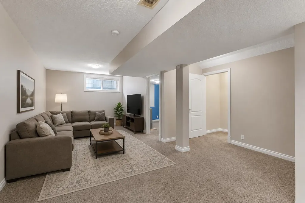 169 West Creek Boulevard Chestermere AB T1X 1P5