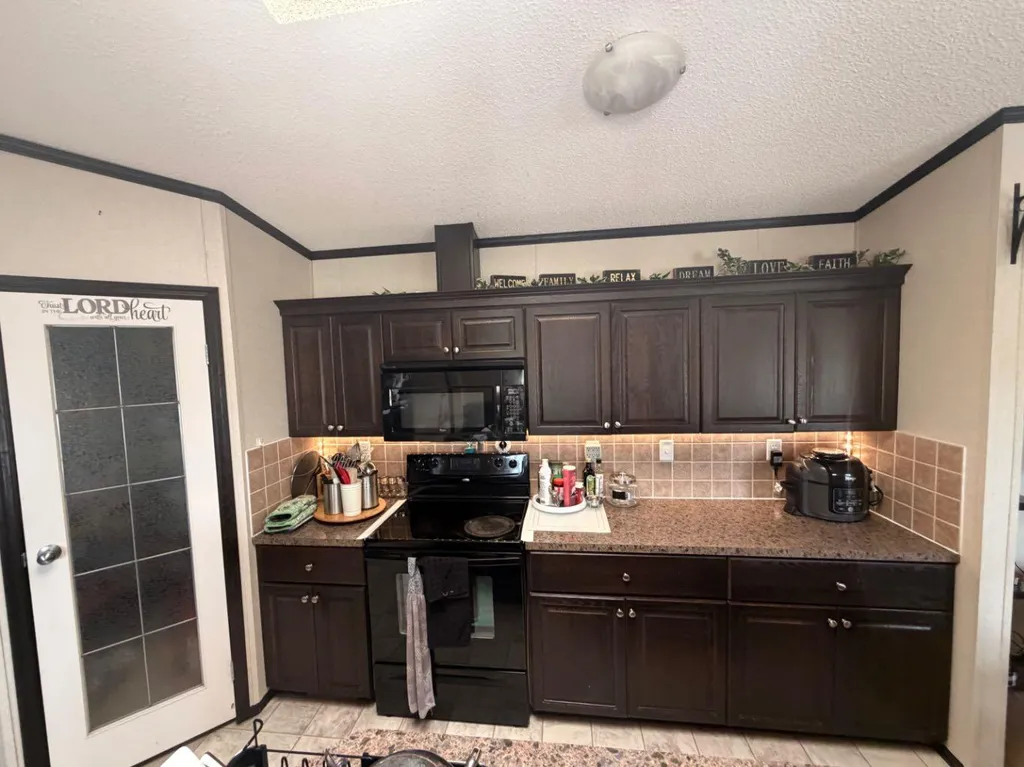 305600A Range Road 254 Linden AB T0M1J0