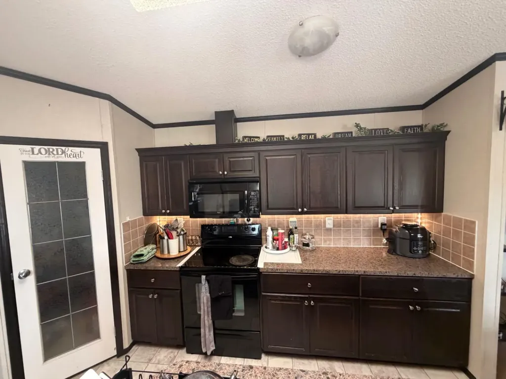 305600A Range Road 254 Linden AB T0M1J0