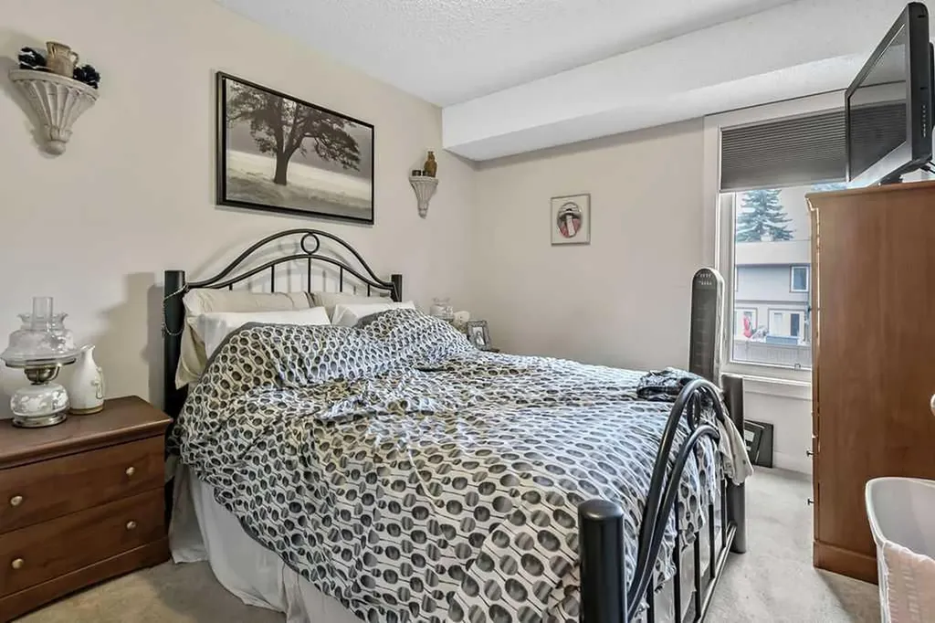 6103 Madigan Drive NE Calgary AB T2A 5K9