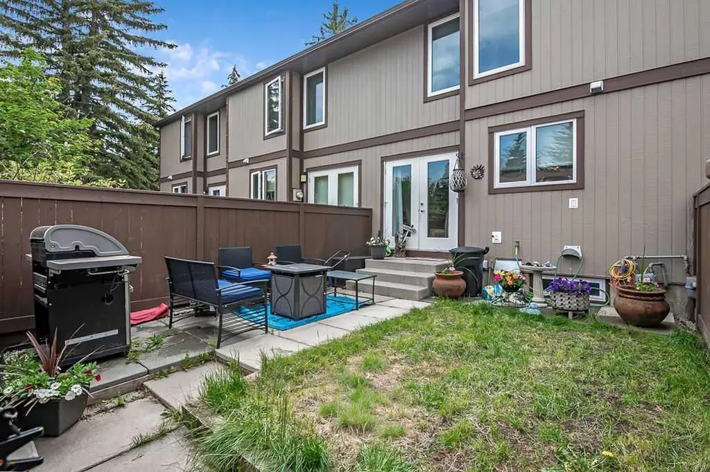 6103 Madigan Drive NE Calgary AB T2A 5K9