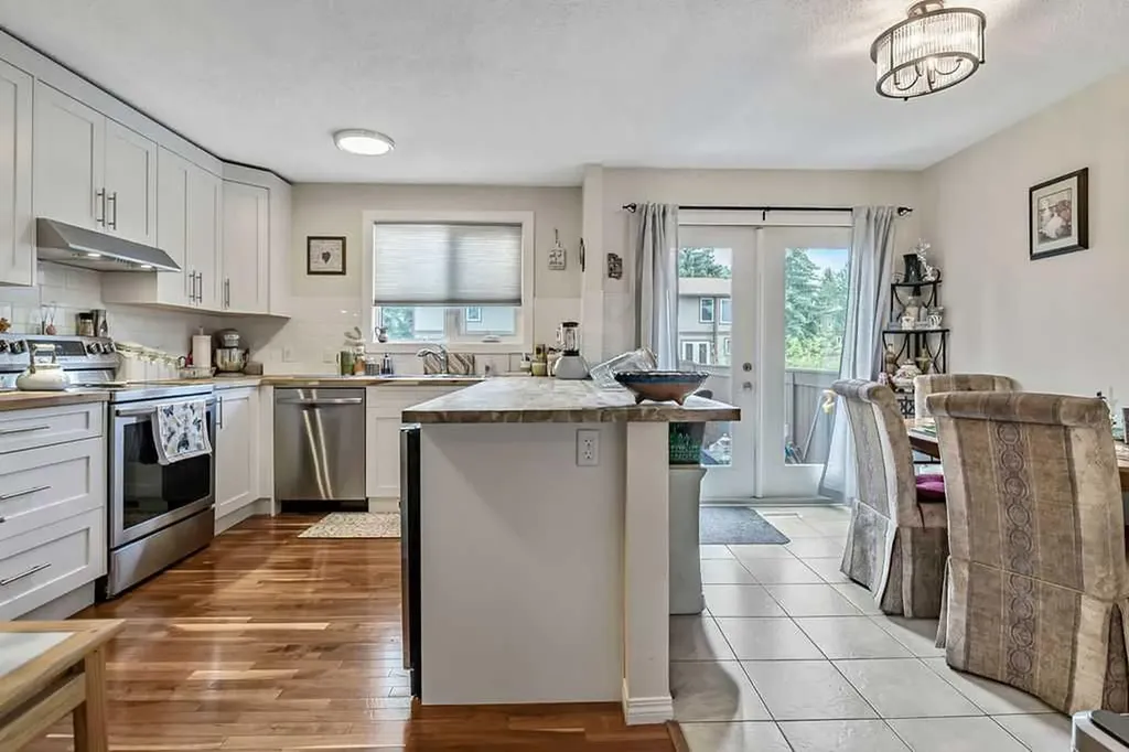 6103 Madigan Drive NE Calgary AB T2A 5K9