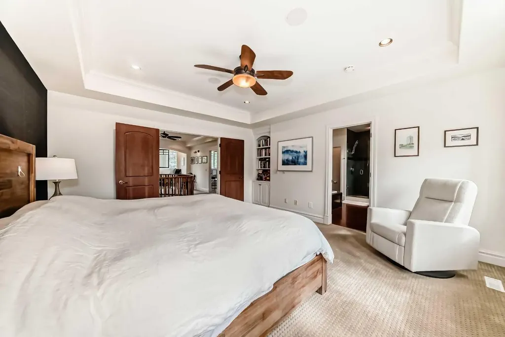 3230 8 Street SW Calgary AB T2T3A6