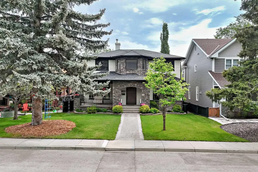 3230 8 Street SW Calgary AB T2T3A6