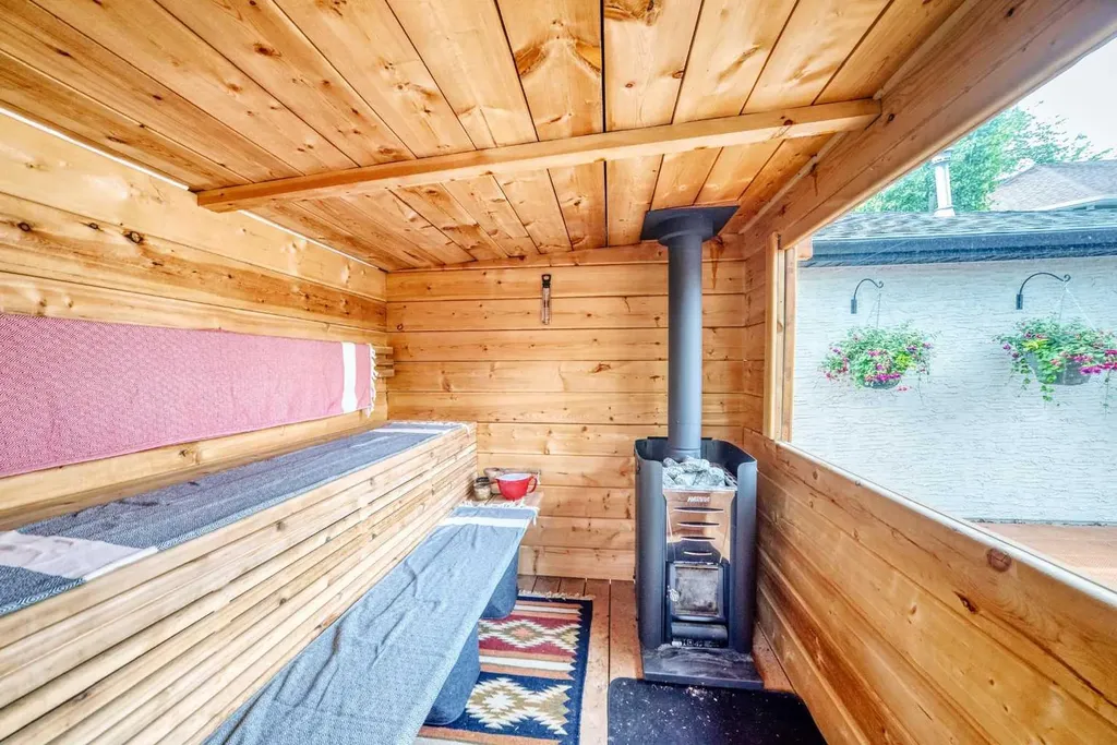 3230 8 Street SW Calgary AB T2T3A6