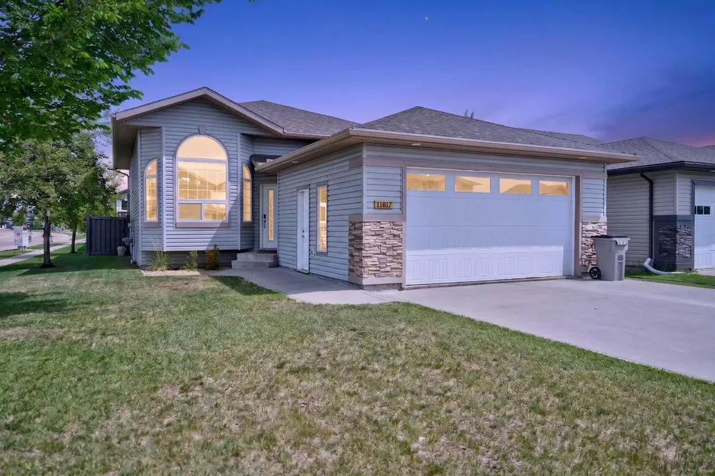 11817 87 Street Grande Prairie AB T8X 0H3