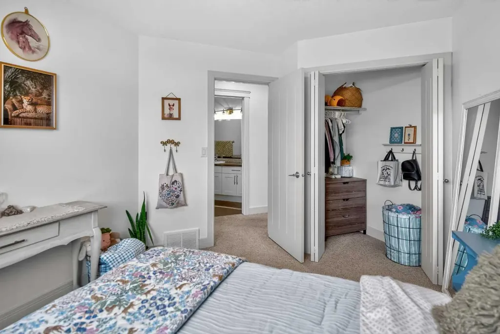 11817 87 Street Grande Prairie AB T8X 0H3