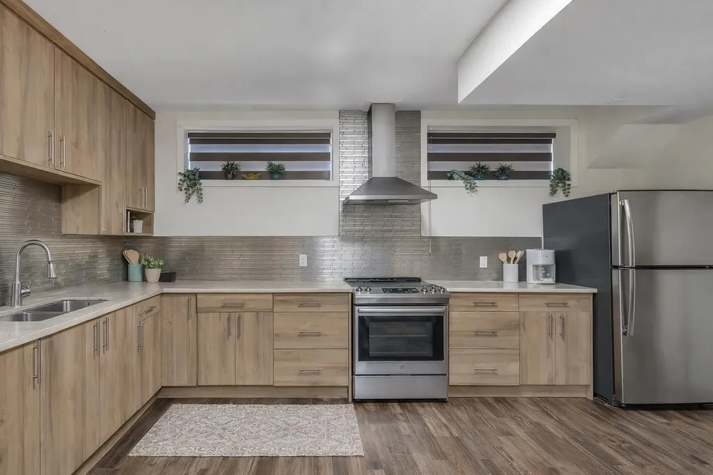 272 Aspenmere Way Chestermere AB T1X 0Y2
