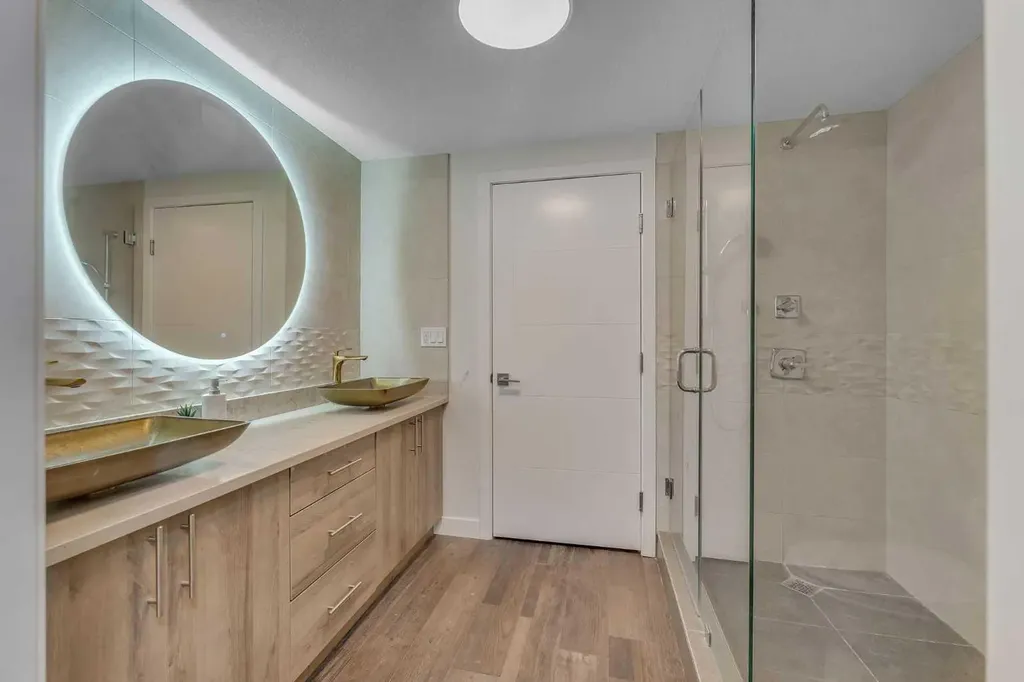 272 Aspenmere Way Chestermere AB T1X 0Y2
