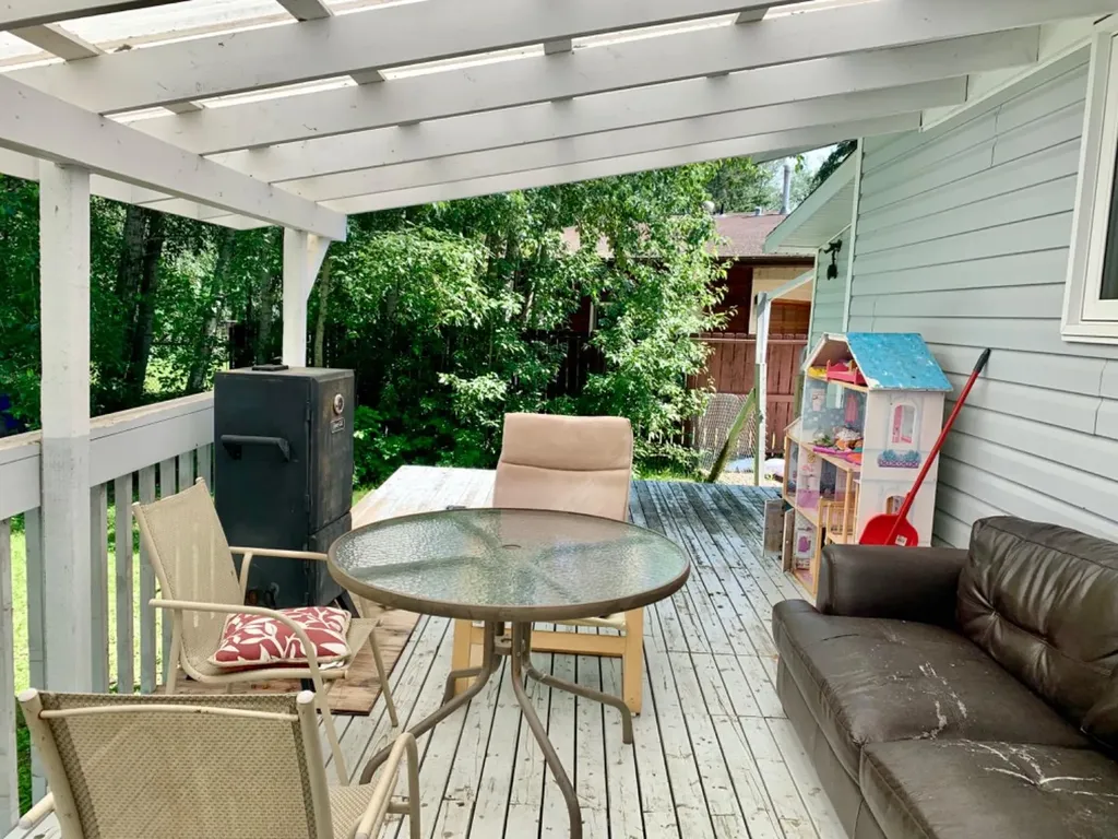 13441 Twp Road 655a Lac La Biche AB T0A 2C1
