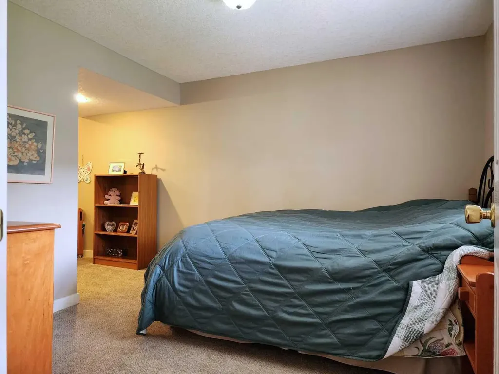 240 Heritage Boulevard W Lethbridge AB T1K 6W9