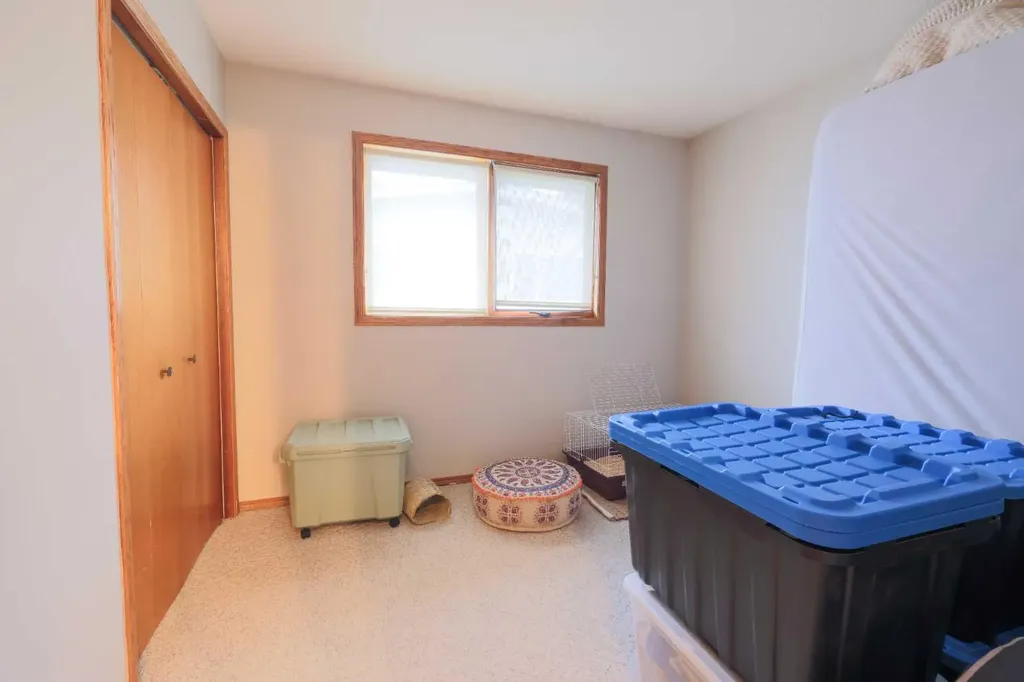 5314 57 Avenue Rocky Mountain House AB T4T 1M7