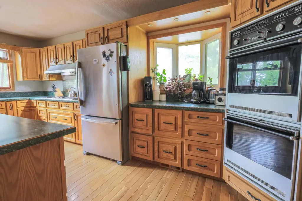 5314 57 Avenue Rocky Mountain House AB T4T 1M7