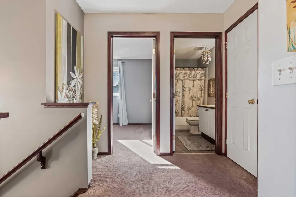 22 Hidden Valley Manor NW Calgary AB T3A5V4