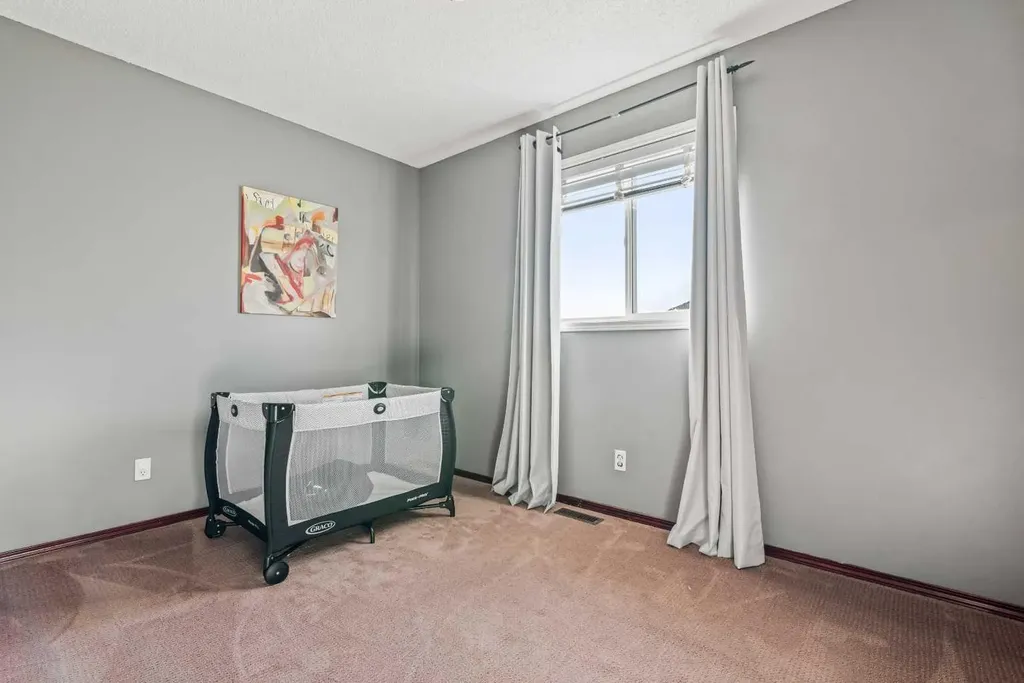 22 Hidden Valley Manor NW Calgary AB T3A5V4