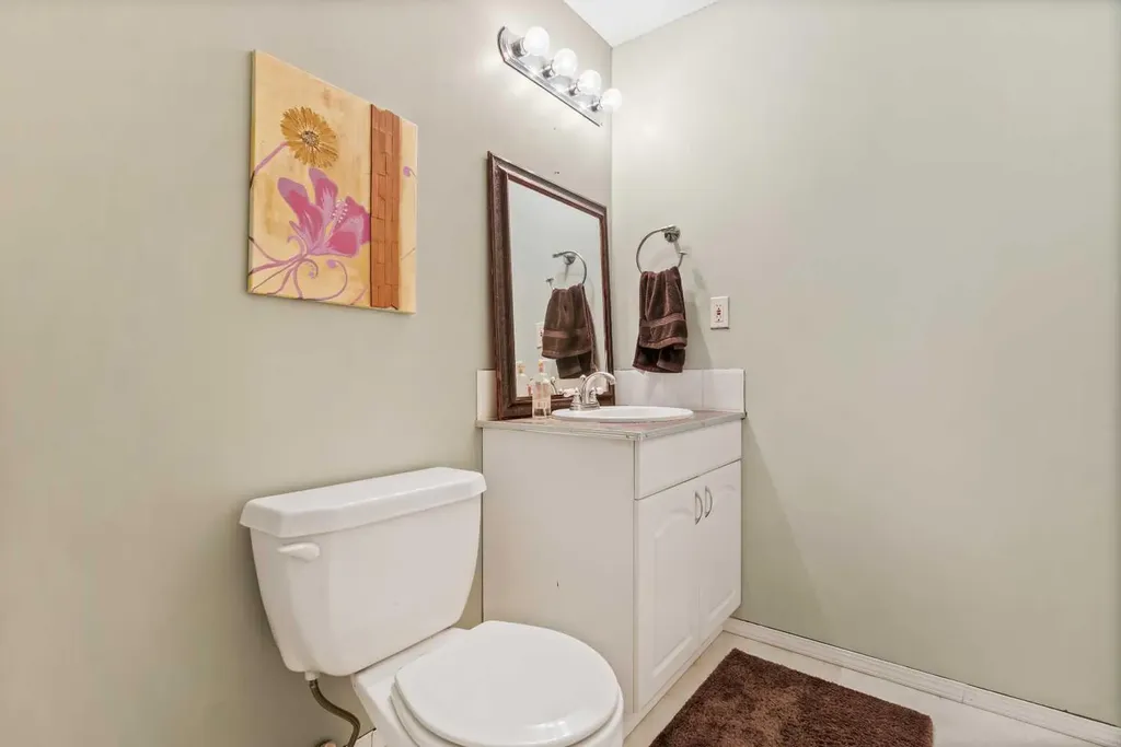 22 Hidden Valley Manor NW Calgary AB T3A5V4