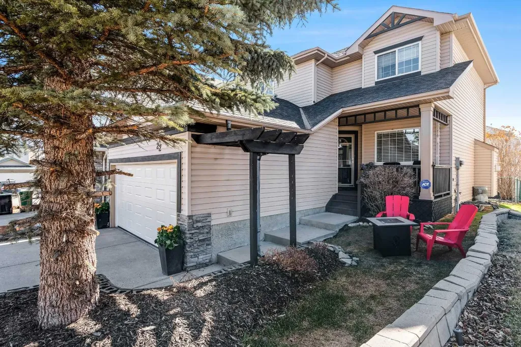 22 Hidden Valley Manor NW Calgary AB T3A5V4