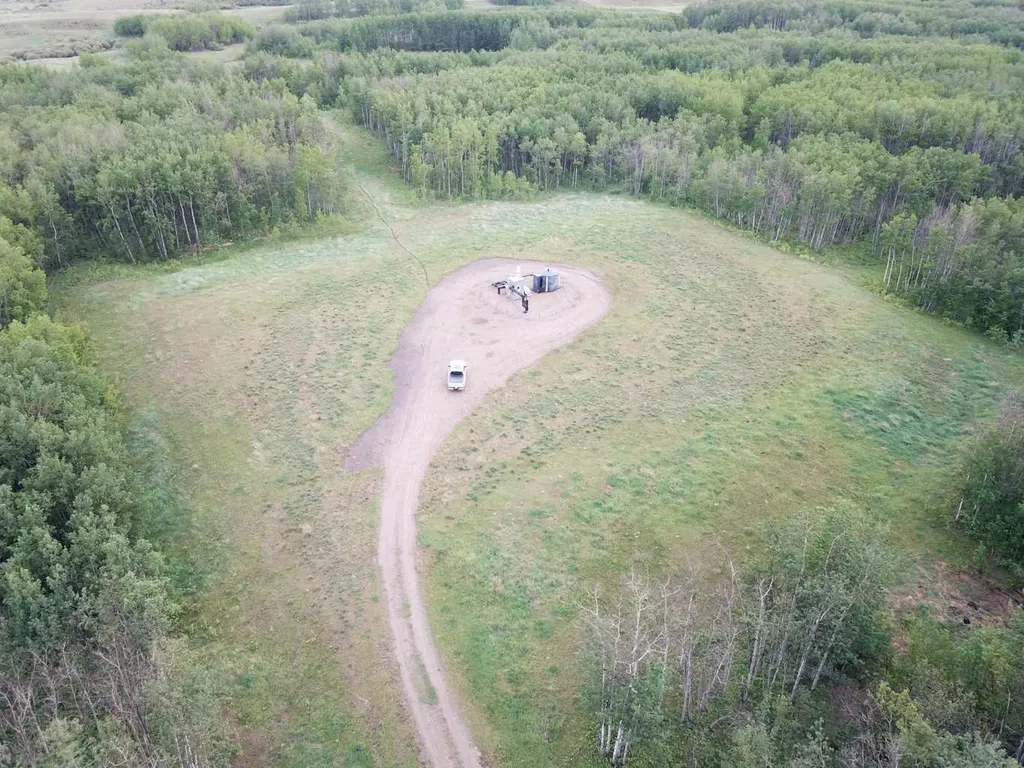 Highway 816 Rural Red Deer County AB T4E 0V5