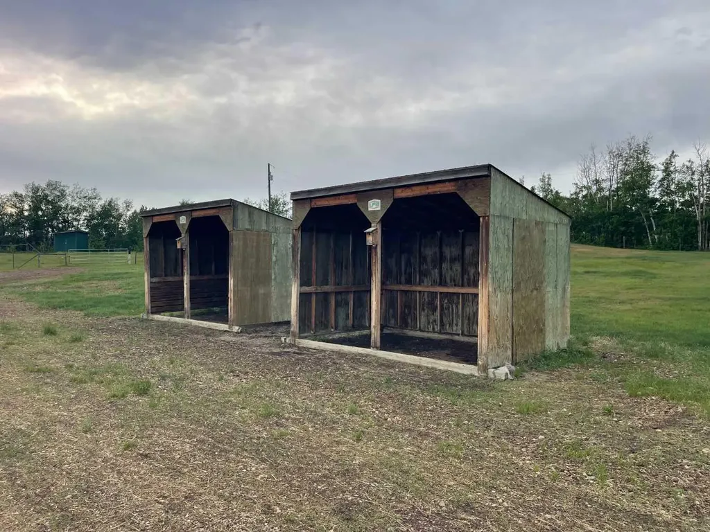 Highway 816 Rural Red Deer County AB T4E 0V5