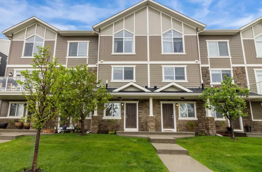 1543 Symons Valley Parkway NW Calgary AB T3P 0R8