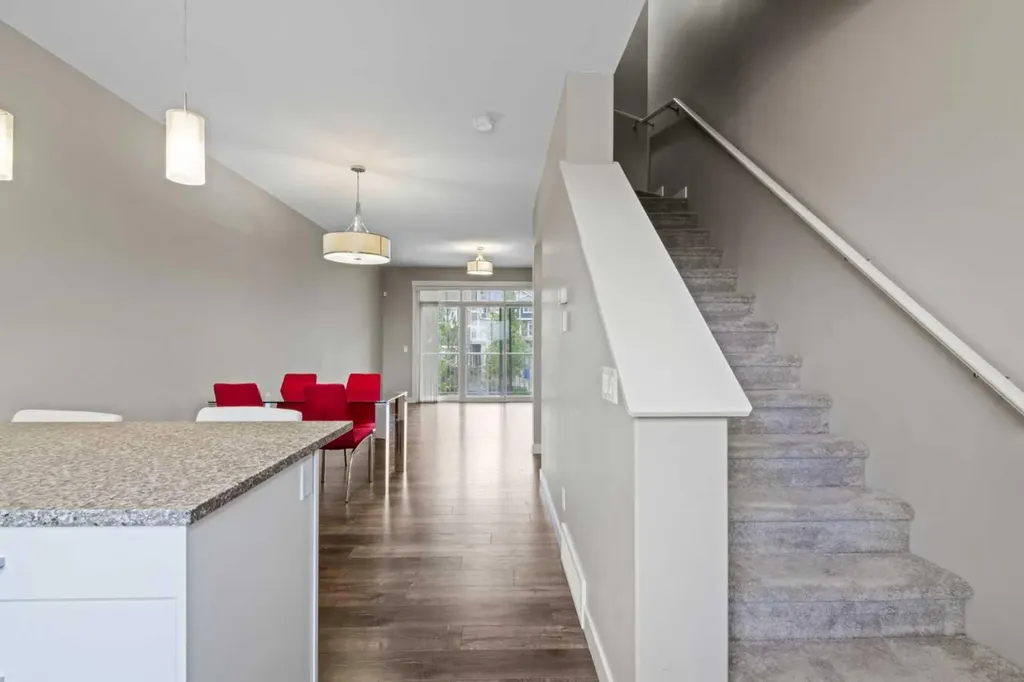 1543 Symons Valley Parkway NW Calgary AB T3P 0R8