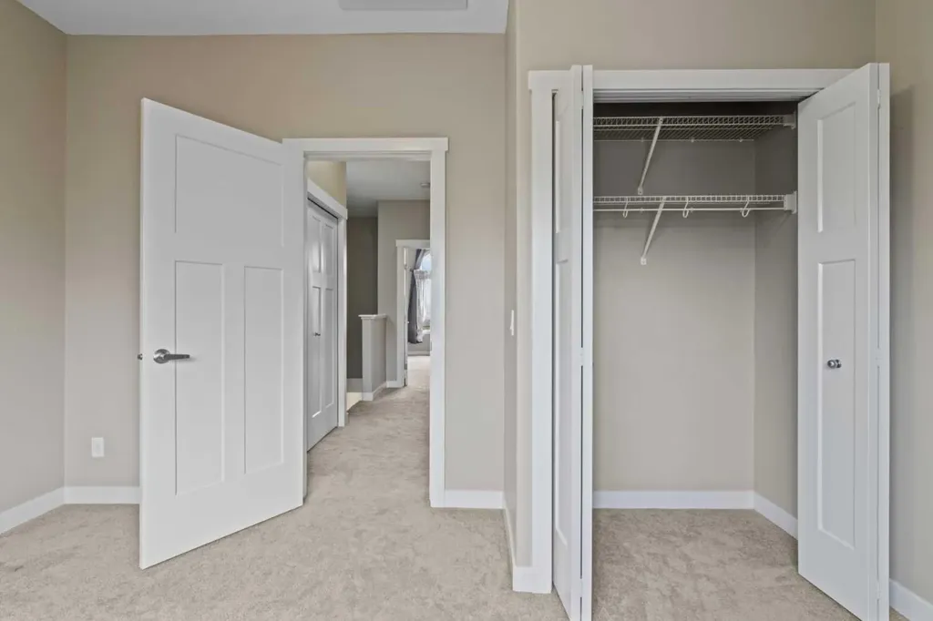 1543 Symons Valley Parkway NW Calgary AB T3P 0R8