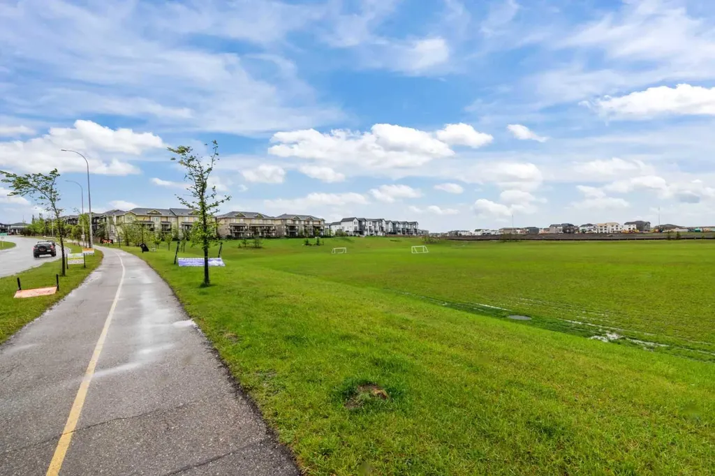 1543 Symons Valley Parkway NW Calgary AB T3P 0R8