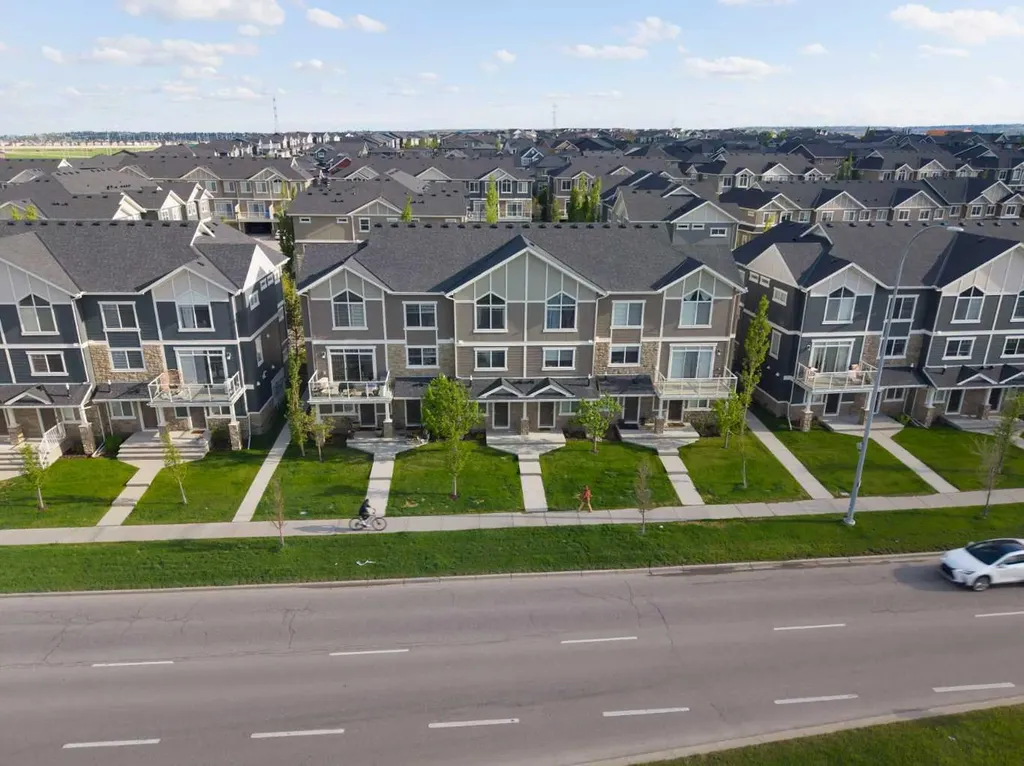 1543 Symons Valley Parkway NW Calgary AB T3P 0R8