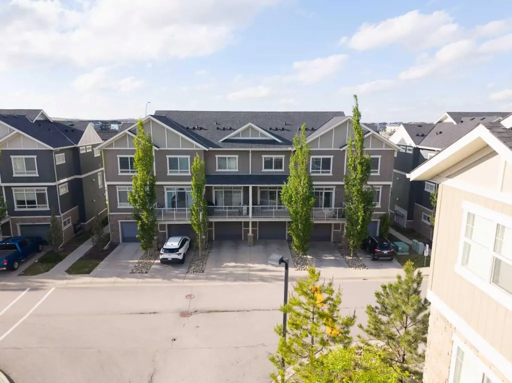1543 Symons Valley Parkway NW Calgary AB T3P 0R8
