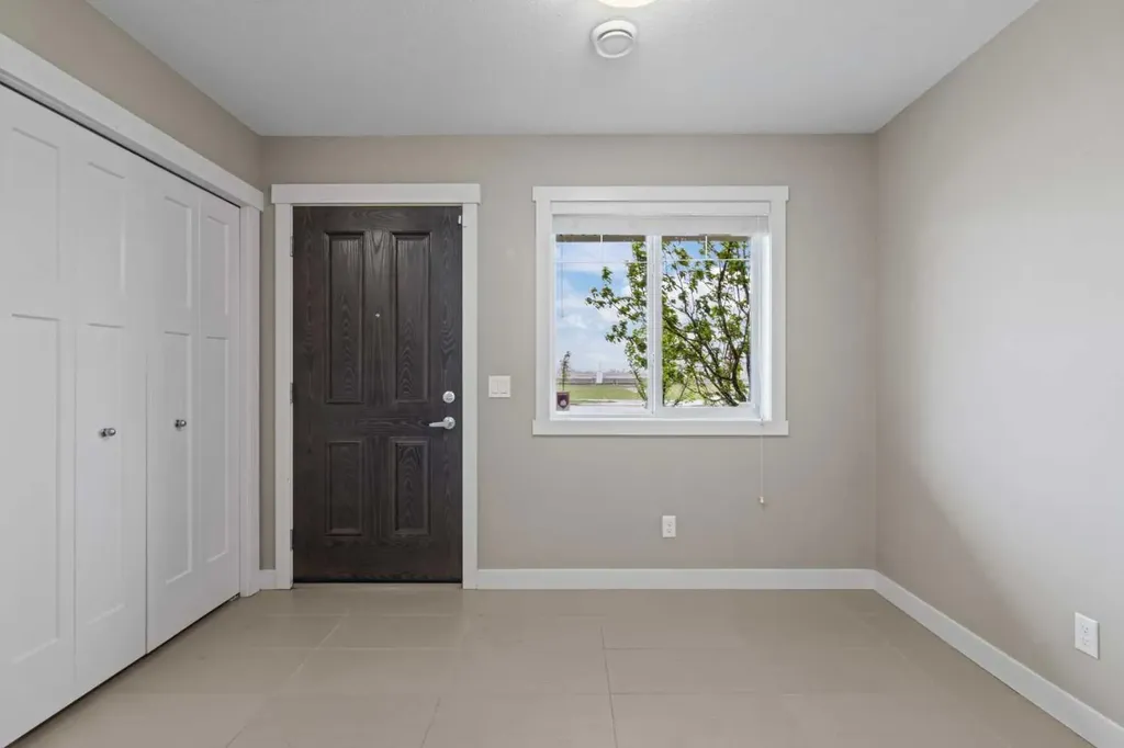 1543 Symons Valley Parkway NW Calgary AB T3P 0R8