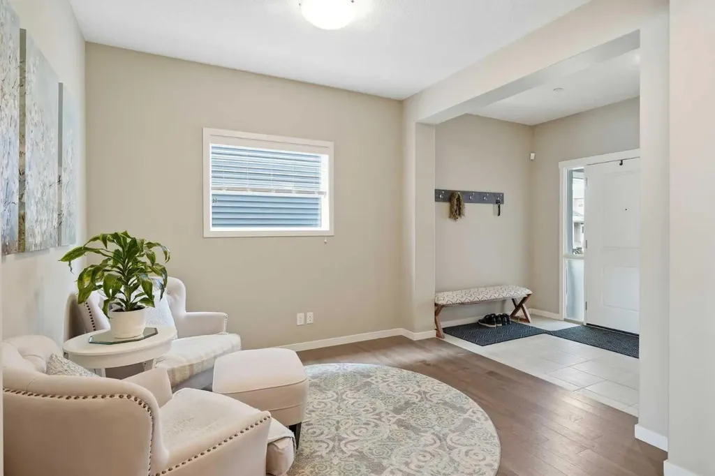 186 Howse Rise NE Calgary AB T3P 0X3