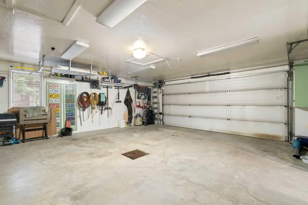36214 Range Road 250 Rural Red Deer County AB T0M 1R0