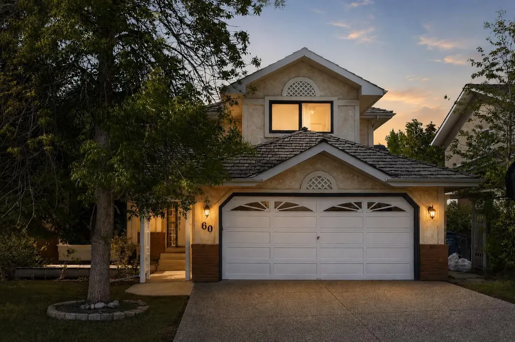 60 Scandia Hill NW Calgary AB T3L 1T8